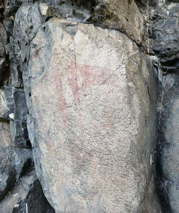 rock paintings at Double Drift